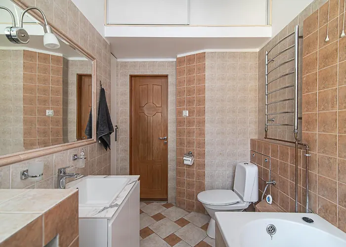 Butas Old Town Peace Haven *